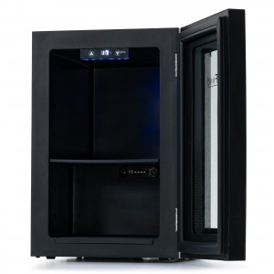 Шкаф холодильный для напитков GoodFood BC18 BLACK